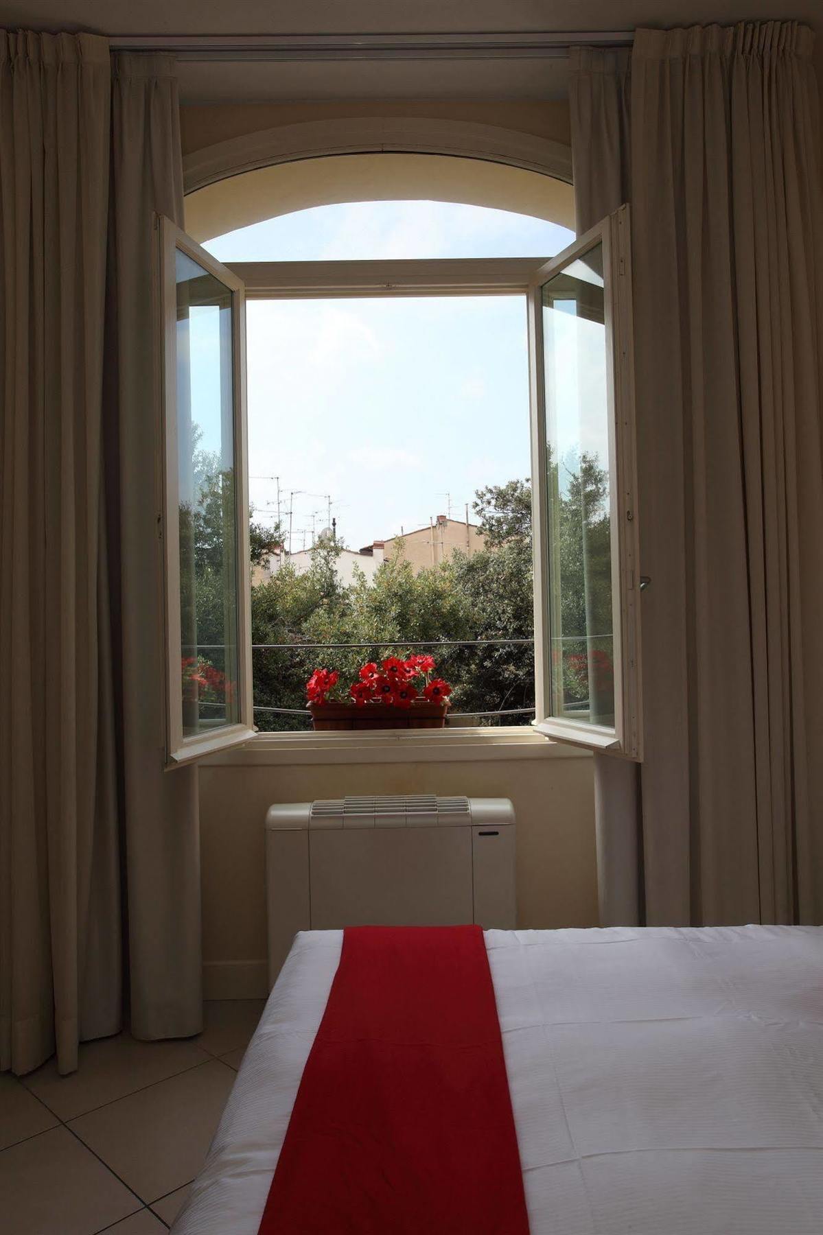 Residenza Fiorentina Florence Luaran gambar